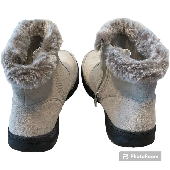 KHOMBU LADIES BOOTS FAUX FUR SIZE 8 M - Picture 4 of 5